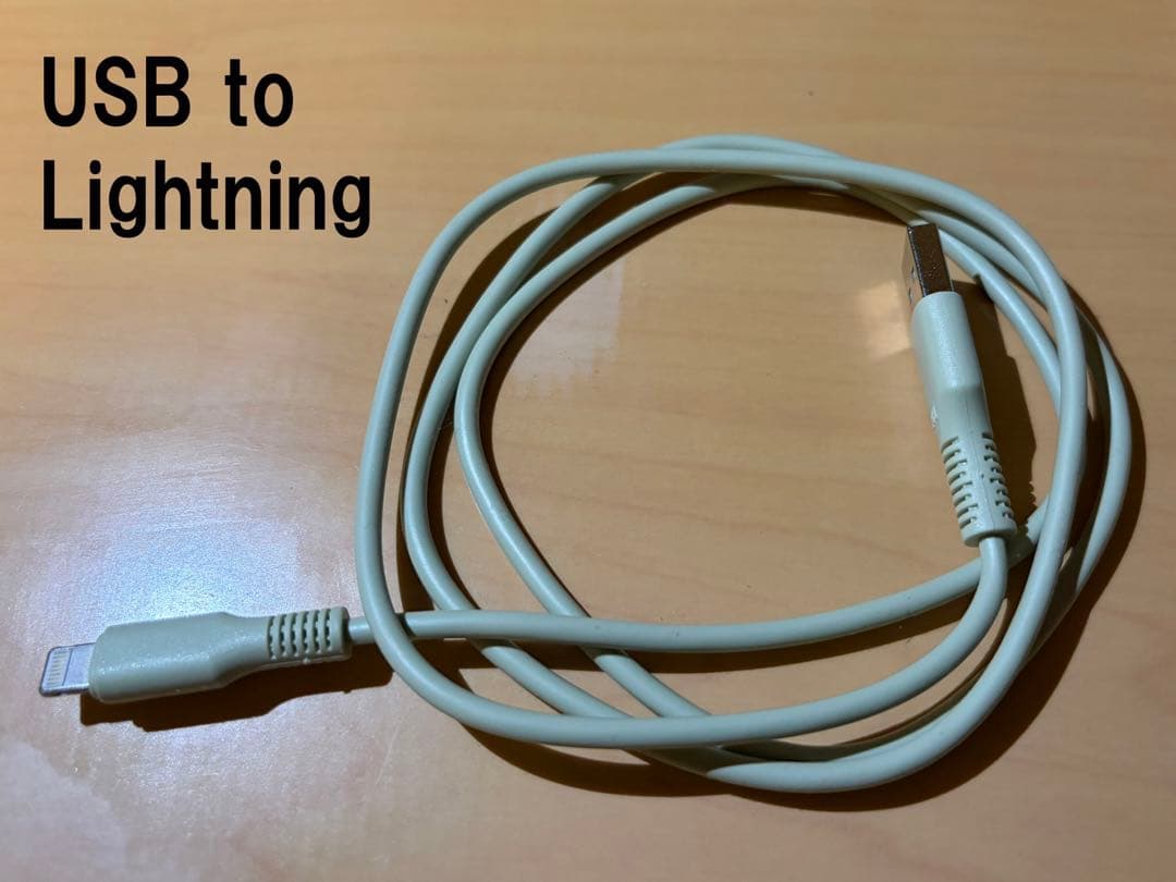 Apple iPhone 8 Plus 8シルバー 本体＋ケース付