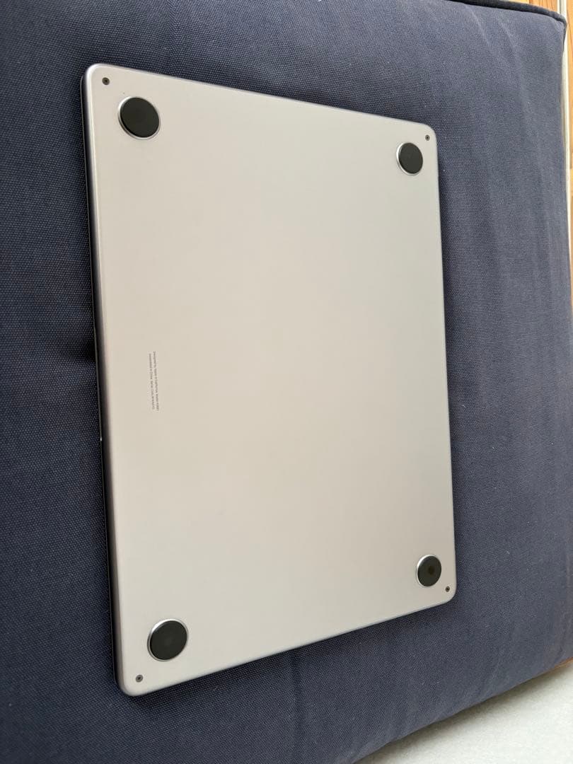 MacBook本体 MacBook Mac M2 16GB 256GB 2022