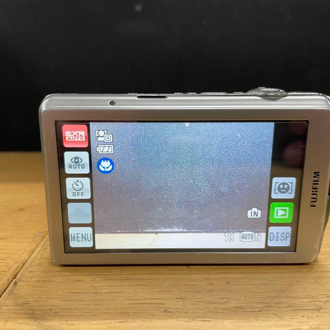 動作品 FUJIFILM Finepix Z700EXR デジタルカメラ