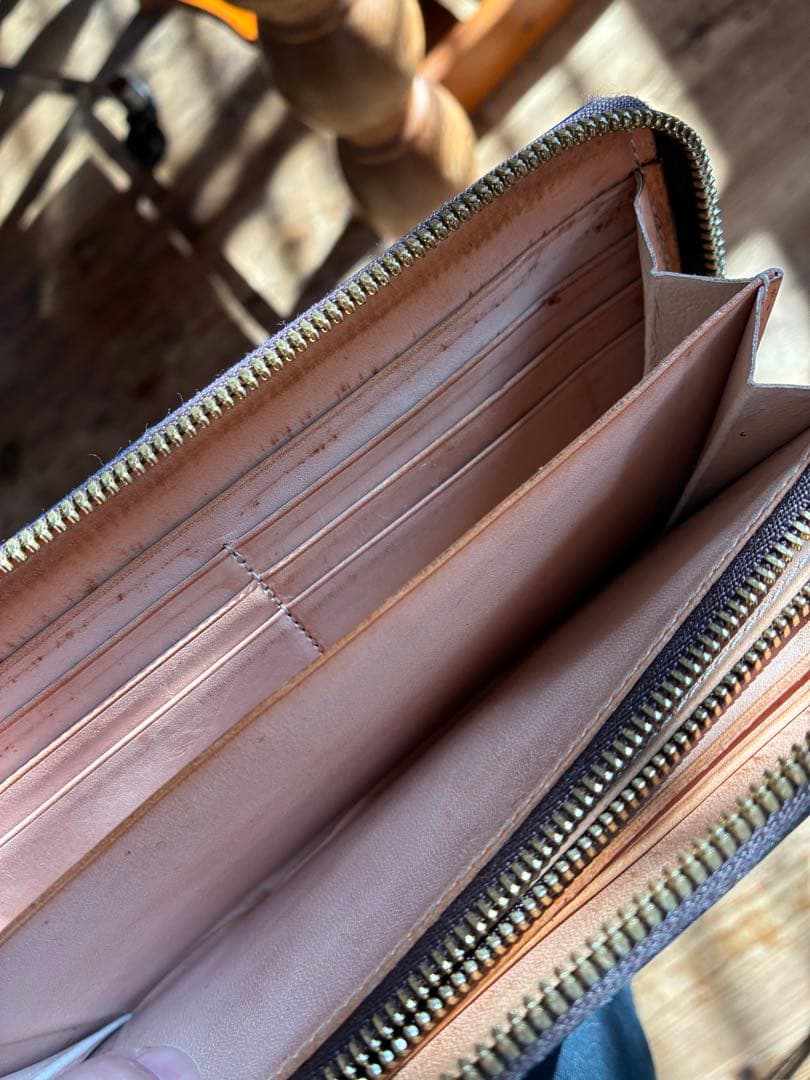 L.E.D BITES コードバン 長財布