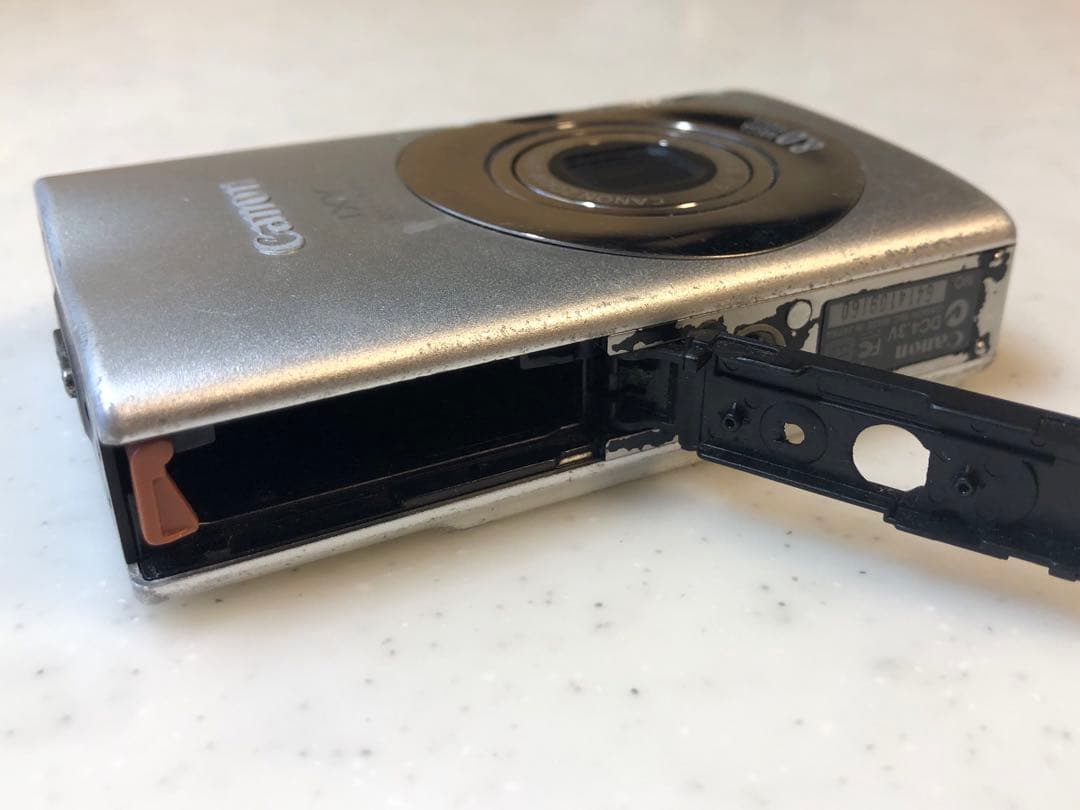 Canon IXY DIGITAL 20 IS PC1271 コンデジ シルバー