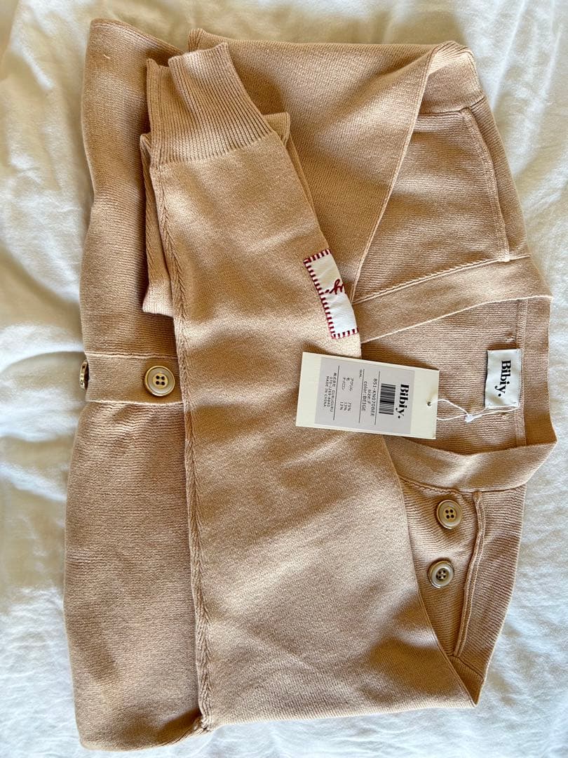 【新品タグ付】bibiy ベージュBIBIY. DINER CARDIGAN