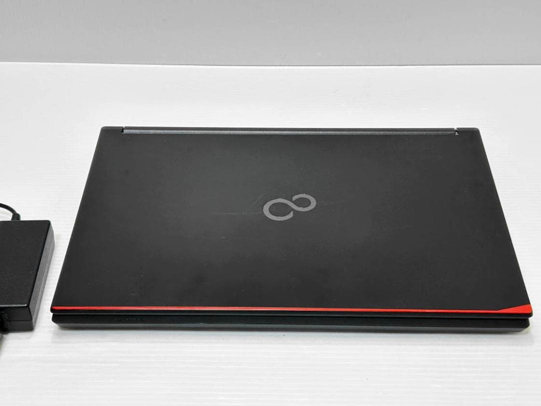 使用215h 第12世代 LIFEBOOK A5712/KX NVMe256G