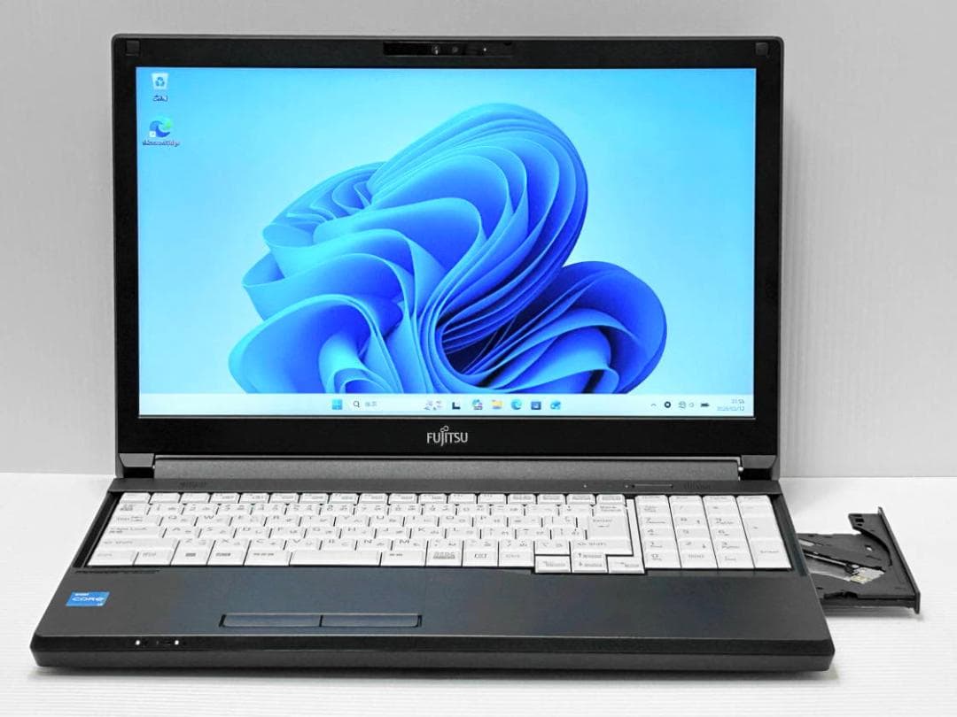 使用215h 第12世代 LIFEBOOK A5712/KX NVMe256G