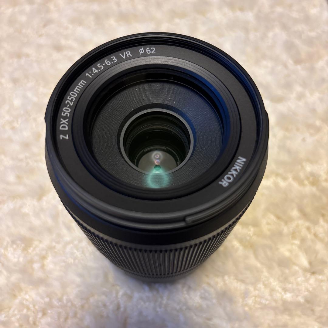 美品 NIKKOR Z DX 50-250mm 別売り純正フード付き