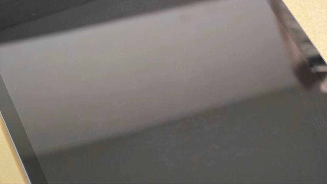 iPad 第8世代 32GB Wi-Fiモデル Apple タブレット グレー