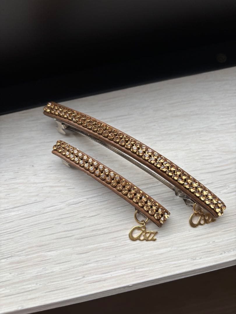 すみっこぐらし様コンプレックスビズ　ブラウンバレッタ　大小セットスワロフスキー