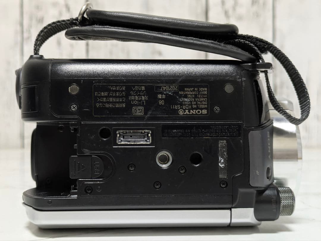 ② SONY　HDR-SR11