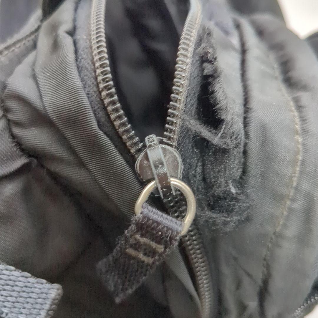 PRADA ボディバッグ ブラック★ジャンク品