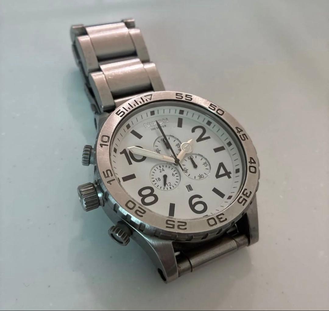 NIXON クロノグラフ 腕時計 シルバー