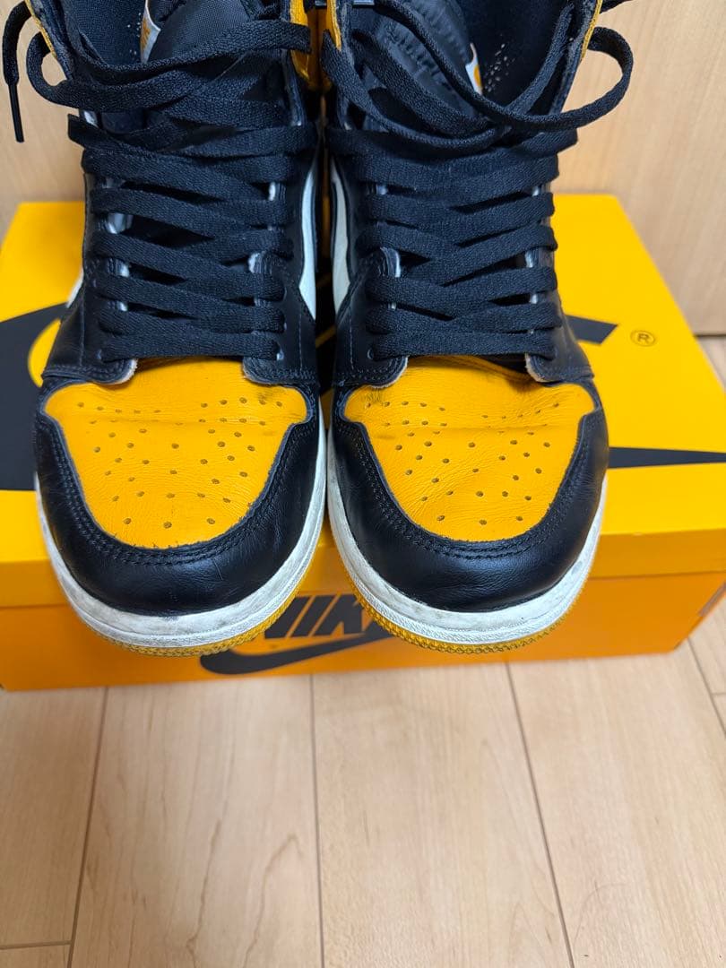 靴 NIKE Air Jordan 1 taxi