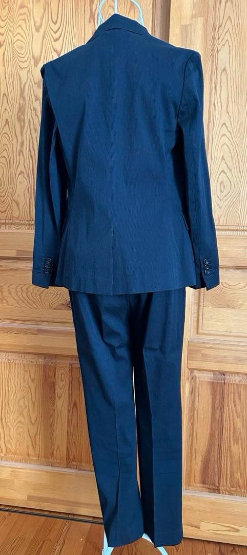 セオリー　ネイビーパンツスーツ