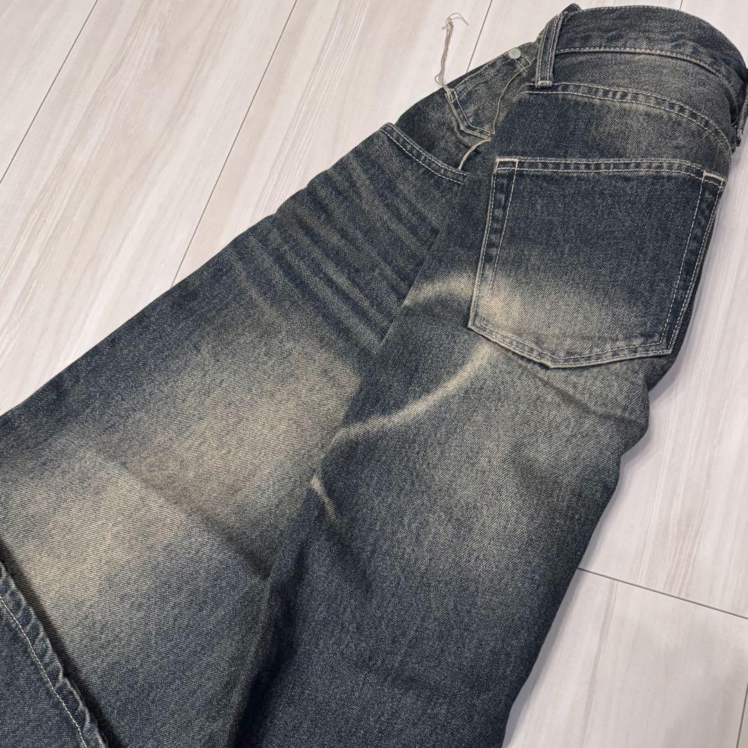 新品　emoda グラフィックルーズジーンズ　デニム