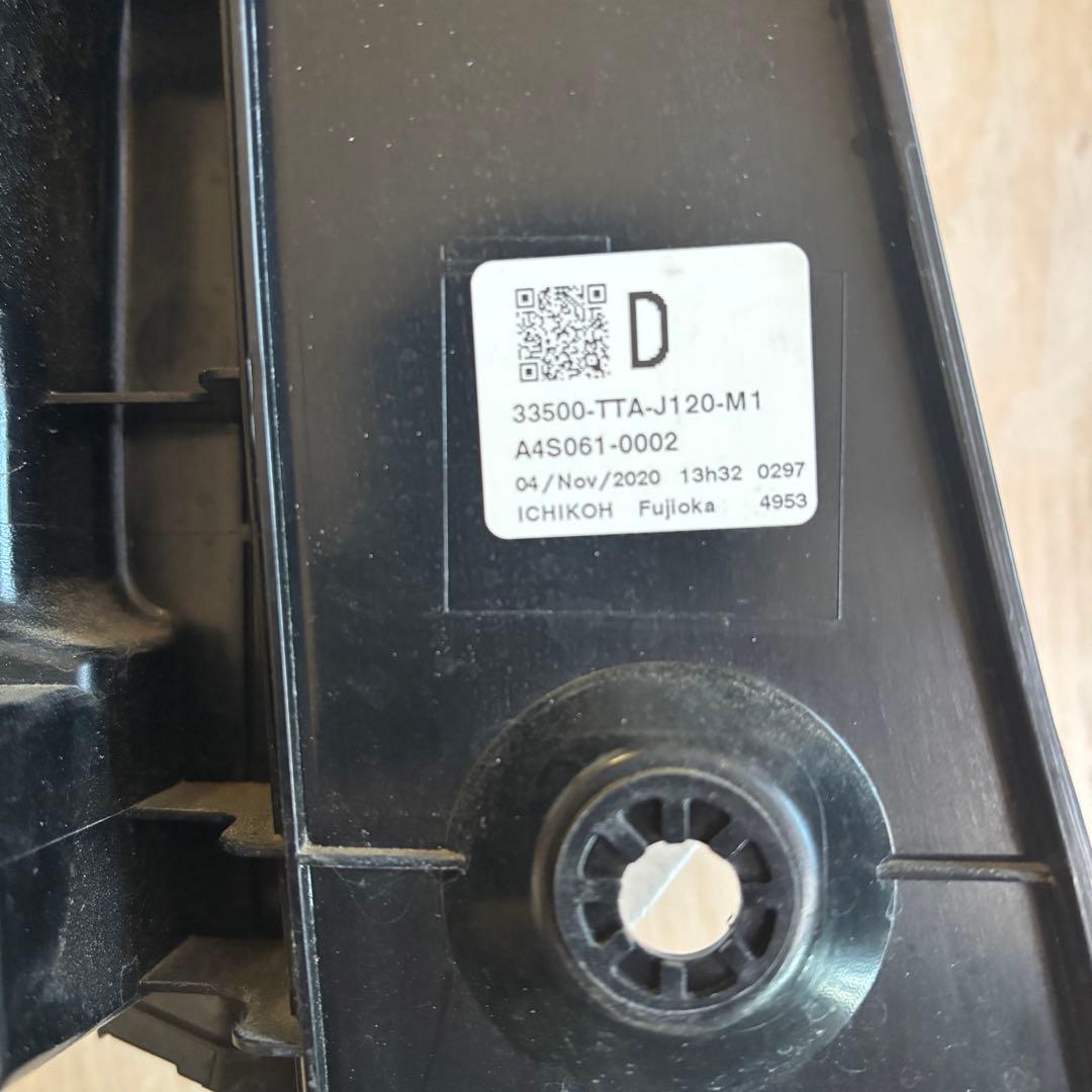 NBOX テールランプ 右　JF3