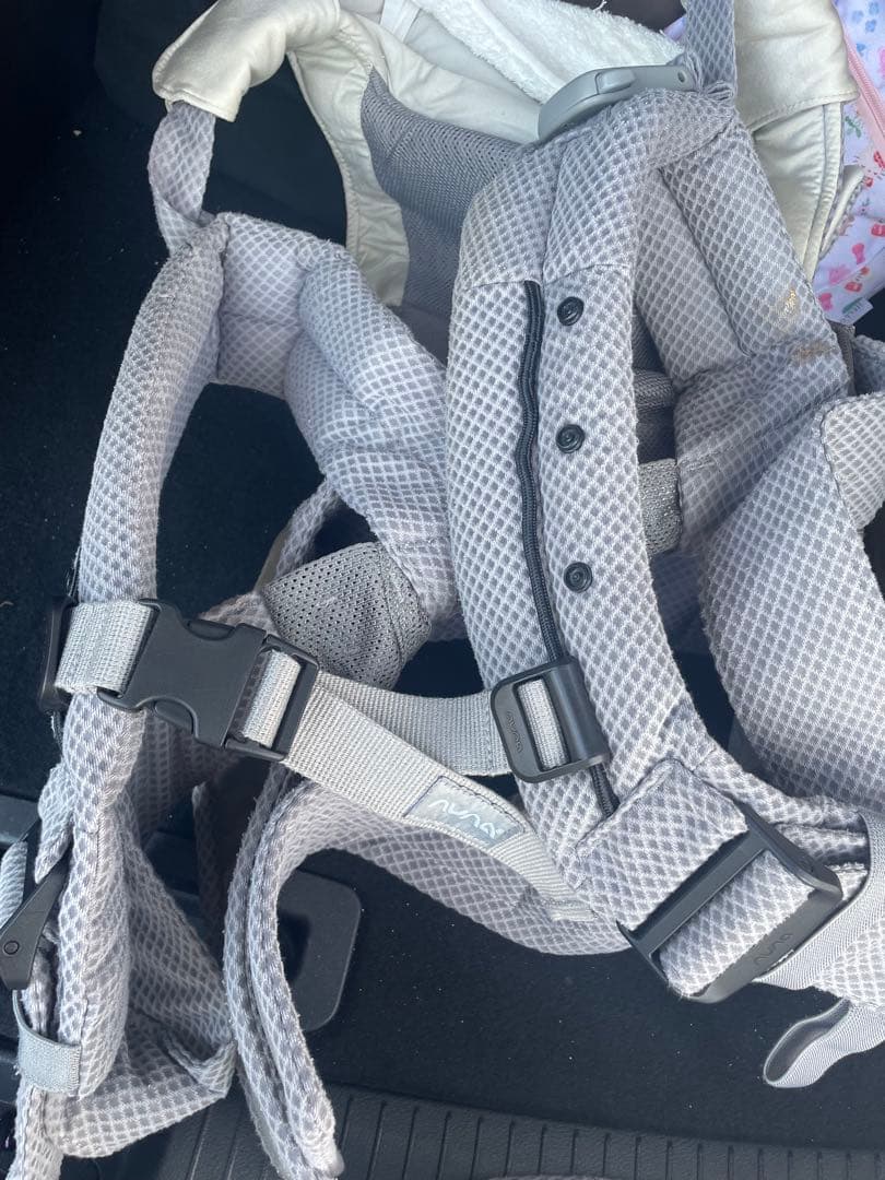 nuna cudl 抱っこ紐 4wayヌナ　新生児 メッシュ おんぶ 前向き