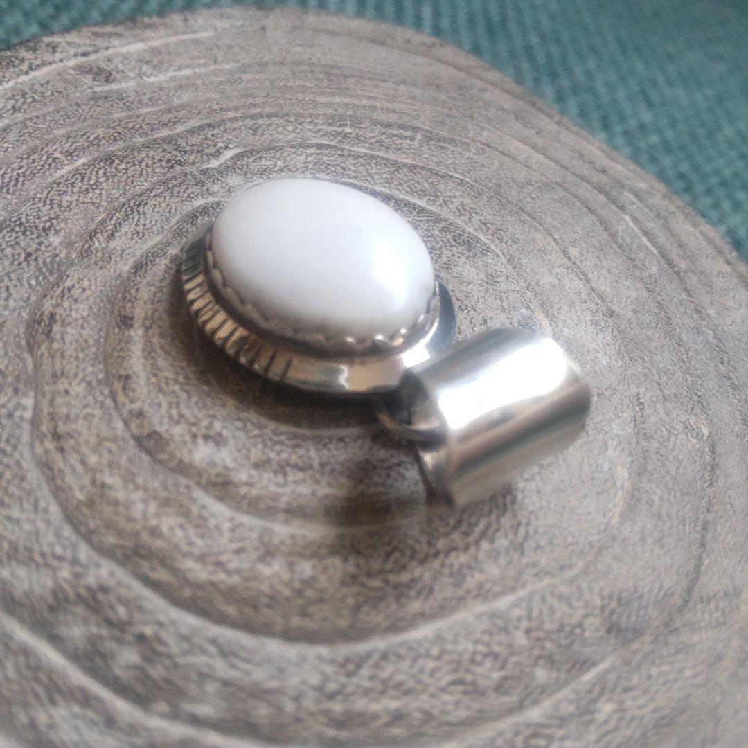 Navajo・Augustine Largo・ホワイトバッファローネックレス希少