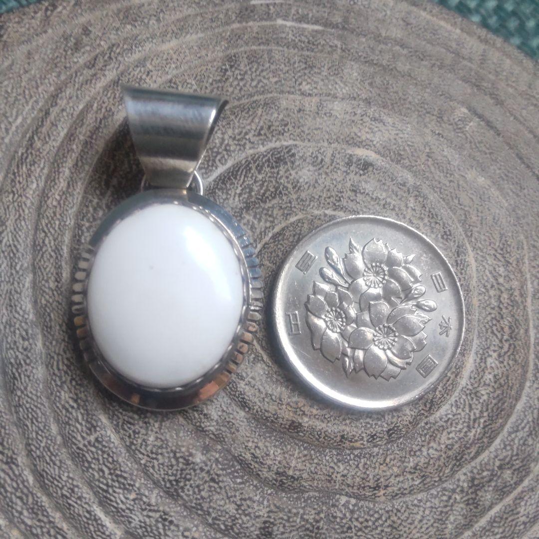 Navajo・Augustine Largo・ホワイトバッファローネックレス希少