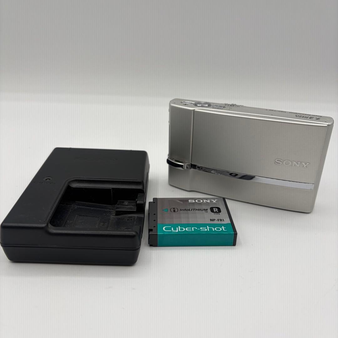 SONY ソニー サイバーショット デジタルカメラDSC-T30 シルバー
