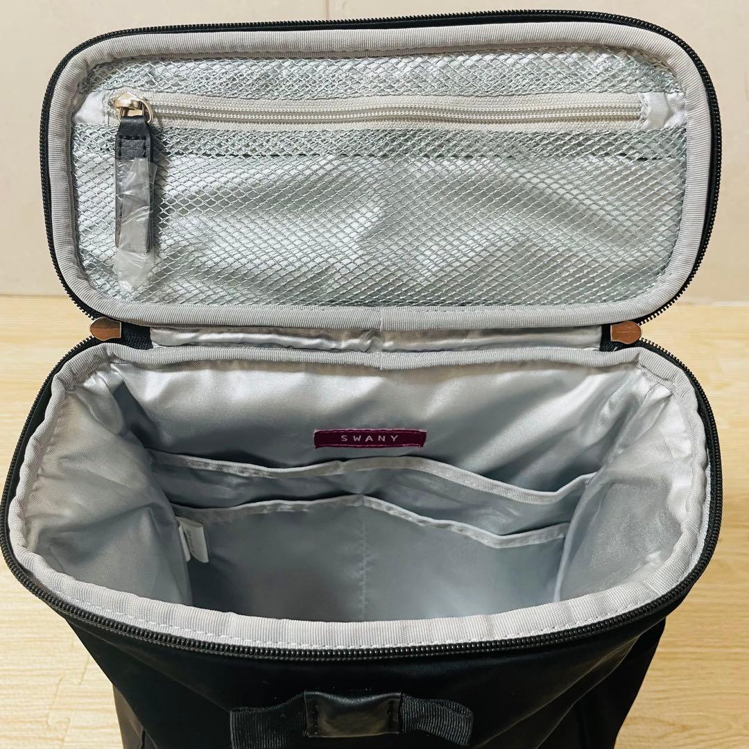 【美品】スワニー キャリーバッグ アミーカ 4輪ストッパー 17L