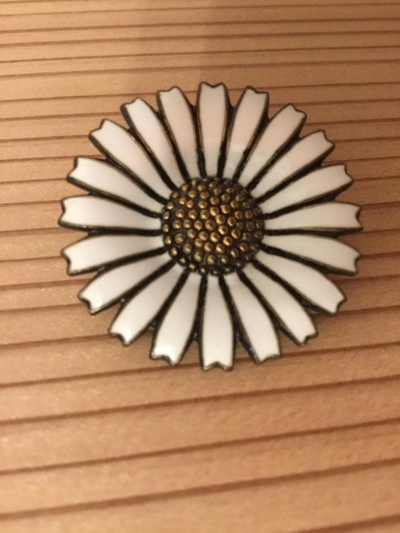 Anton Michelsen デイジー フラワー シルバー ブローチ