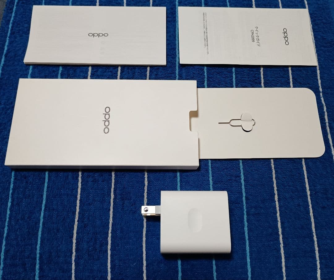 OPPO A73 本体　ネイビーブルー　美品