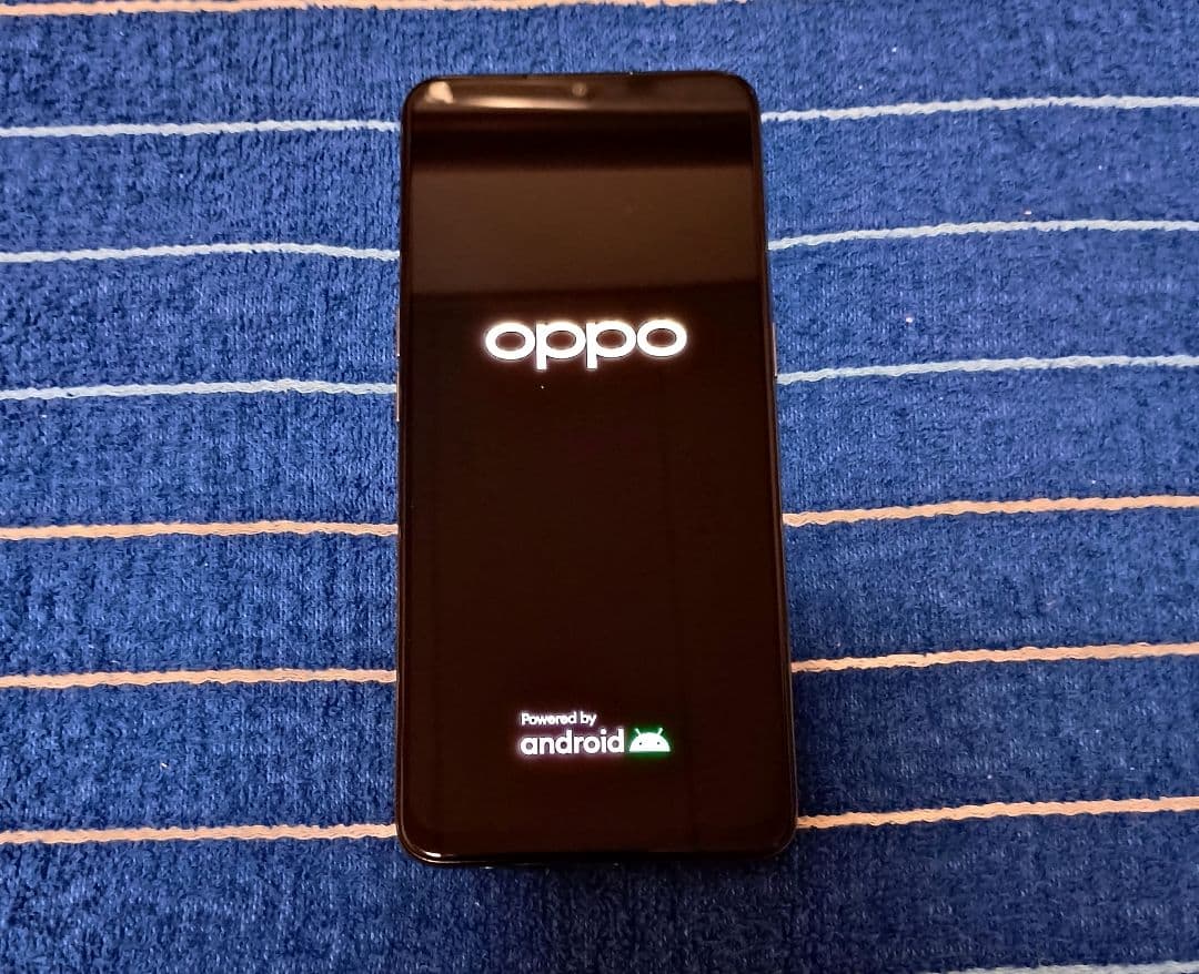 OPPO A73 本体　ネイビーブルー　美品