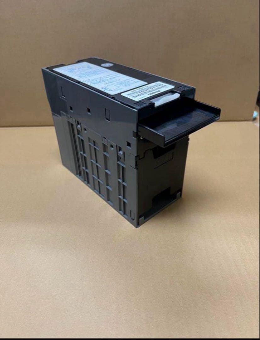 券売機　両替機　2024年新札対応識別機　グローリー等　領収書OK