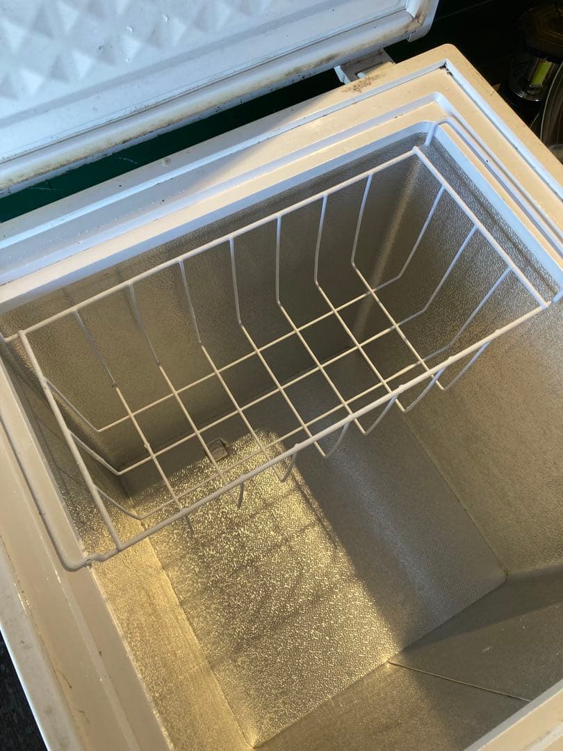 値下げ‼️(送料込み)冷凍ストッカー　REMACOM RRS-100NF 100L