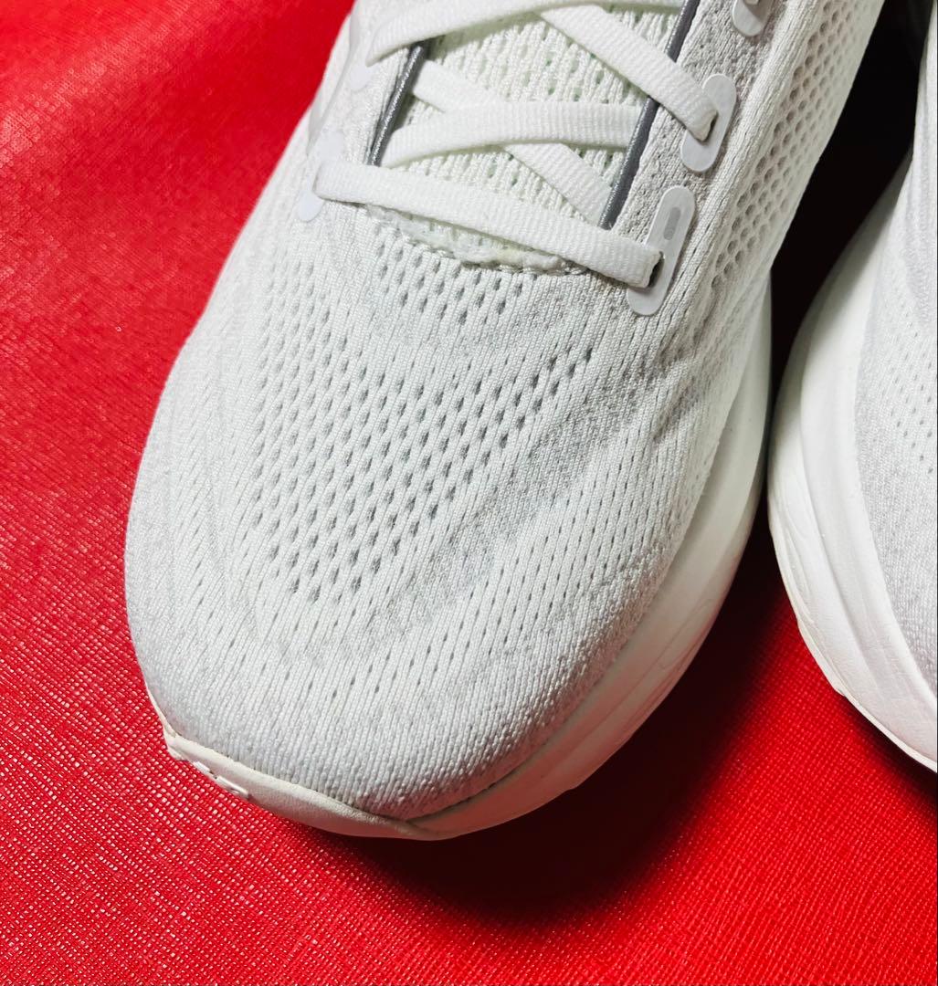 新品　26cm スニーカー　ランニングシューズ