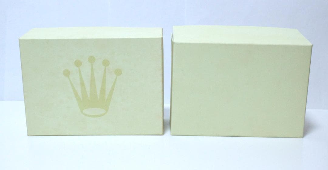 ロレックスサブマリーナーの箱など　合計９点