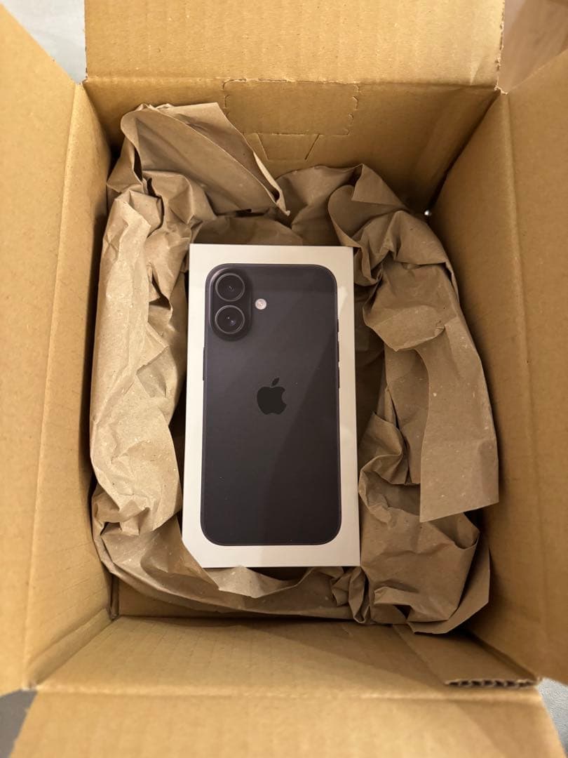 iPhone16 256GB ブラック