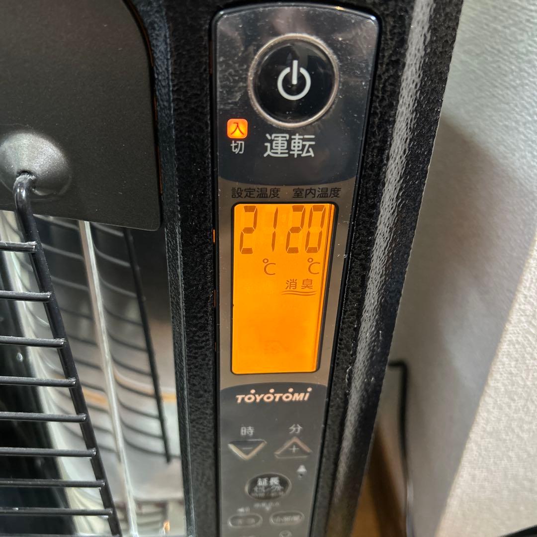 福岡市引取り可能　トヨトミ2022年式石油ストーブ　LR-68Mブラック