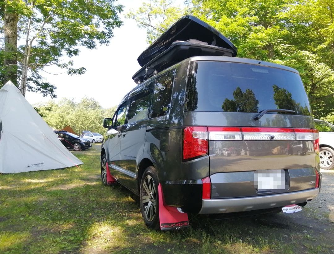 デリカD5 マッドフラップ赤 後期型専用 SUS304#400