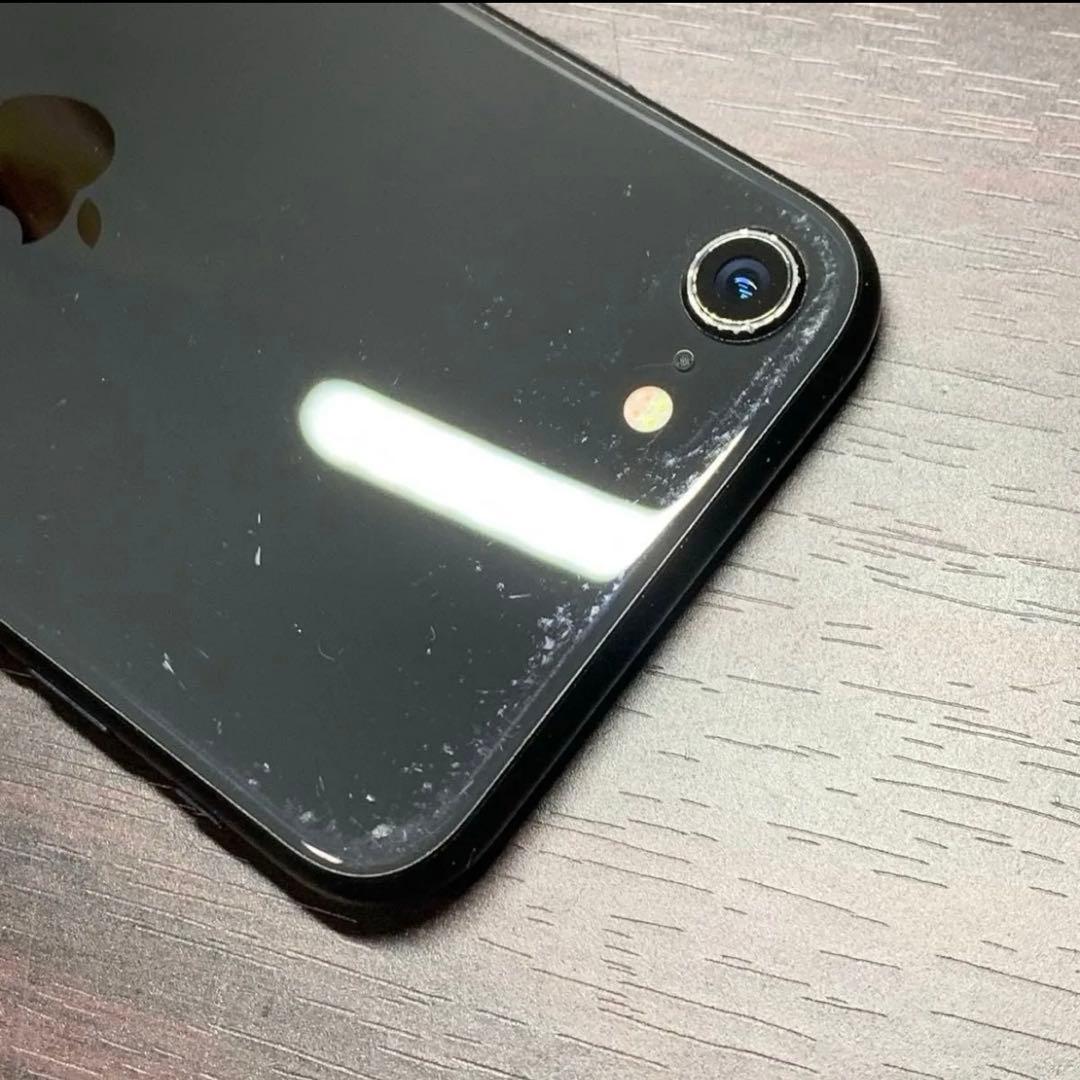 iPhone SE2 第二世代 第２世代 64GB ブラック SIMフリー au