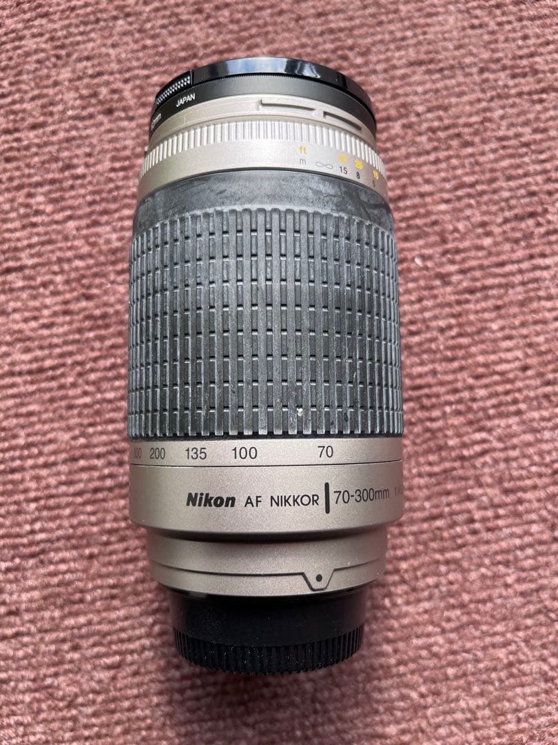 Nikon AF NIKKOR 70-300mm レンズ