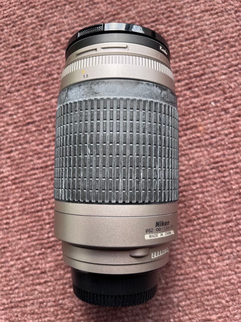 Nikon AF NIKKOR 70-300mm レンズ