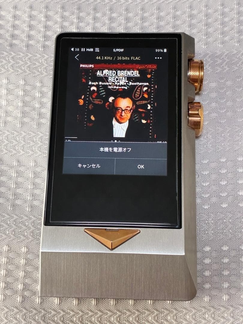 ポータブルプレーヤー Cayin N8