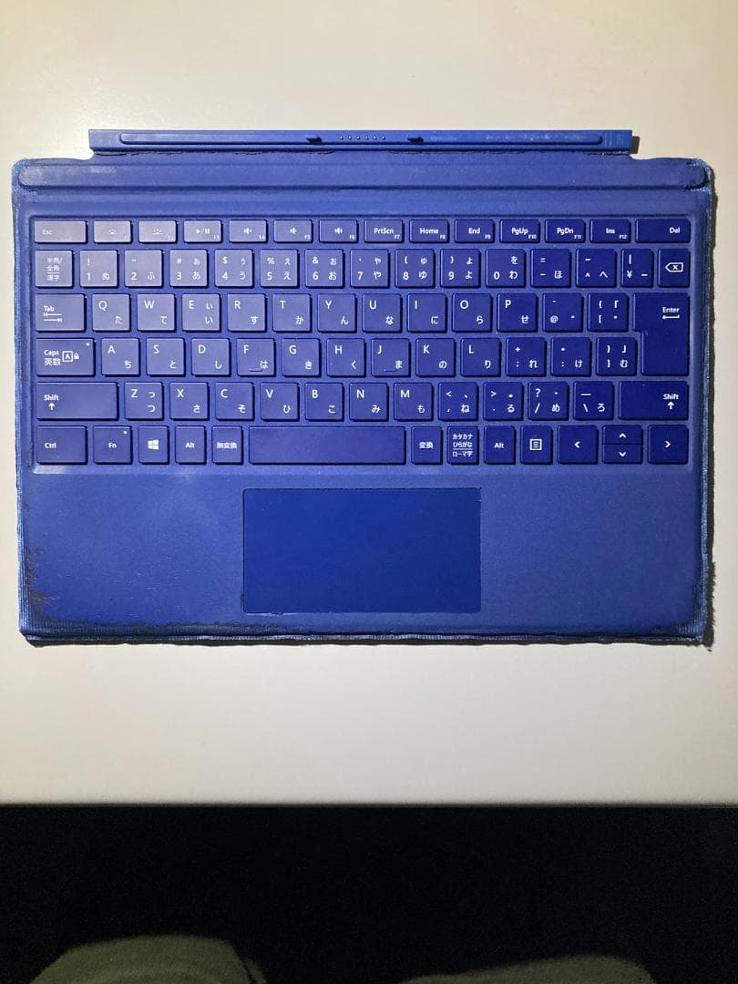 【良品】Surface Pro4 4GB/128GB Microsoft