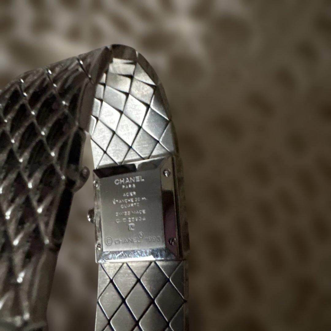 CHANELマトラッセステンレスクオーツレディース腕時計