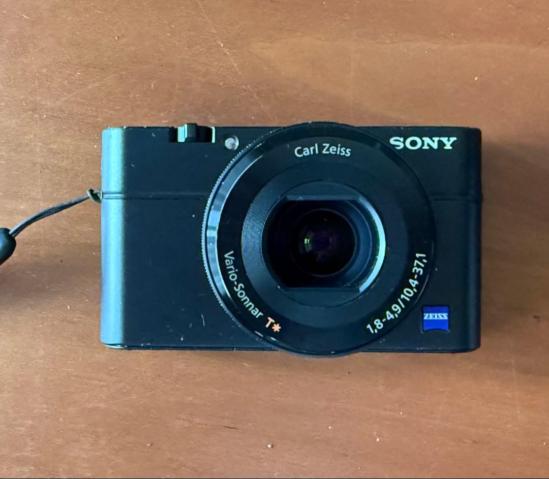 SONY コンパクトデジタルカメラ RX100