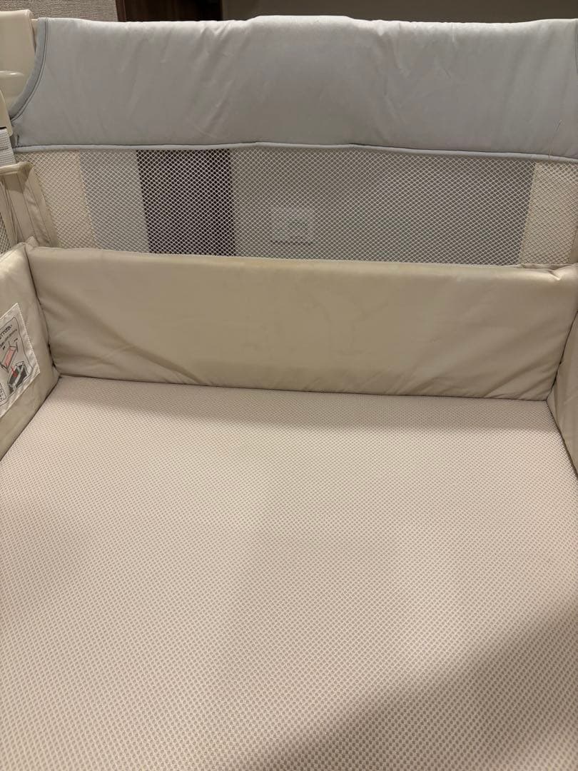 ココネルエアー　ホワイトグレー