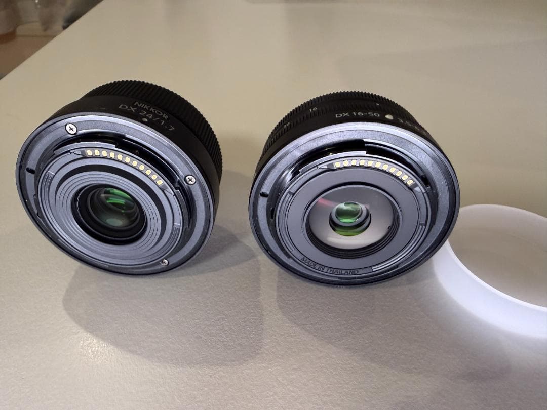 Nikon z30 ボディ ほぼ新品 配属品多数