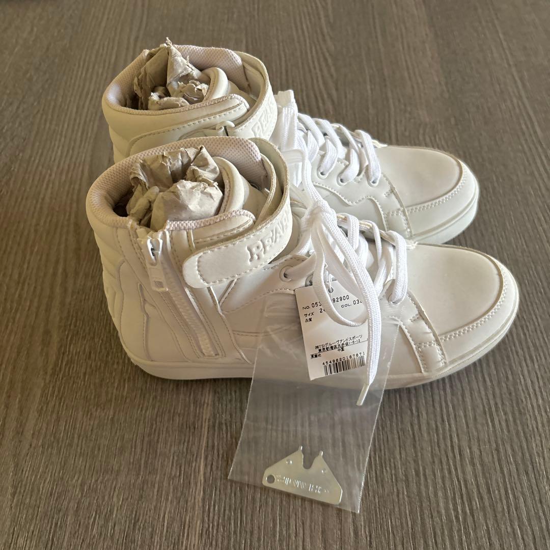 【新品】パーリーゲイツ　ゴルフシューズ　24センチ