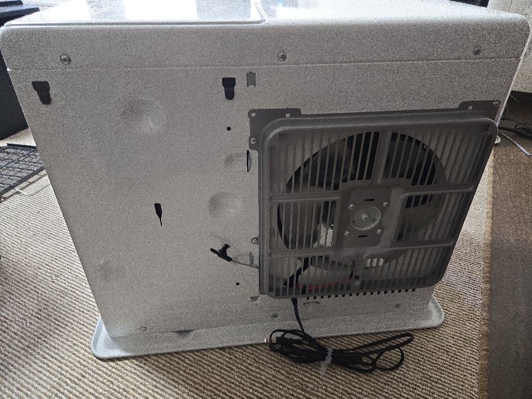 ほぼ新品 ダイニチ 石油ファンヒーター DXタイプ FW-72DX6-W