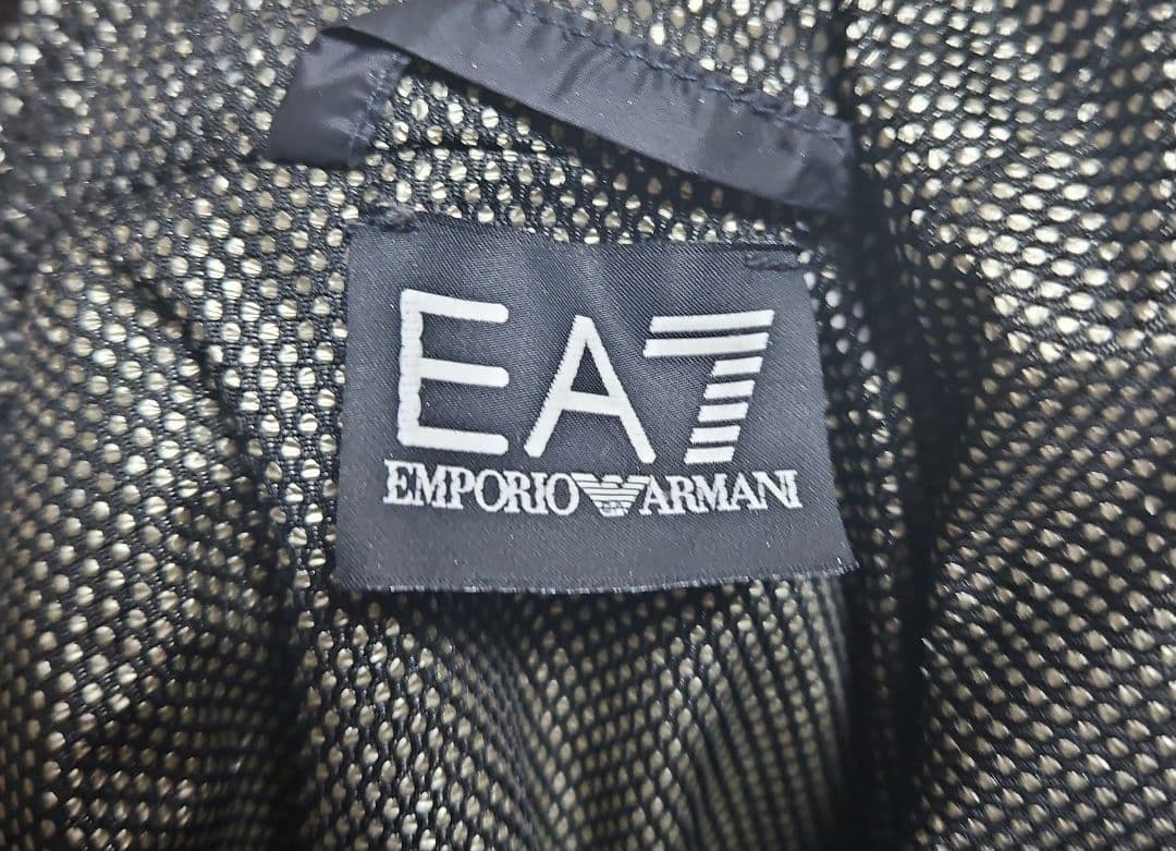 EA7 ブラックダウンジャケット