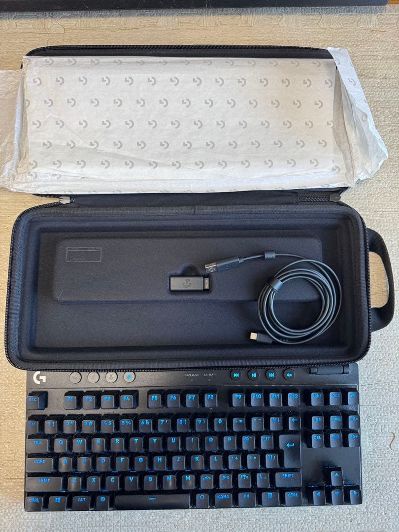 Logitech PRO X TKL ゲーミングキーボード