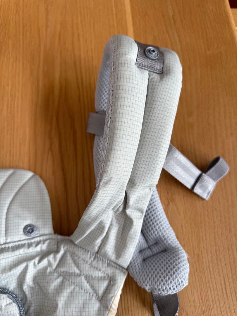 ミキハウス×POGNAE ベビーキャリア　グレー　抱っこひも