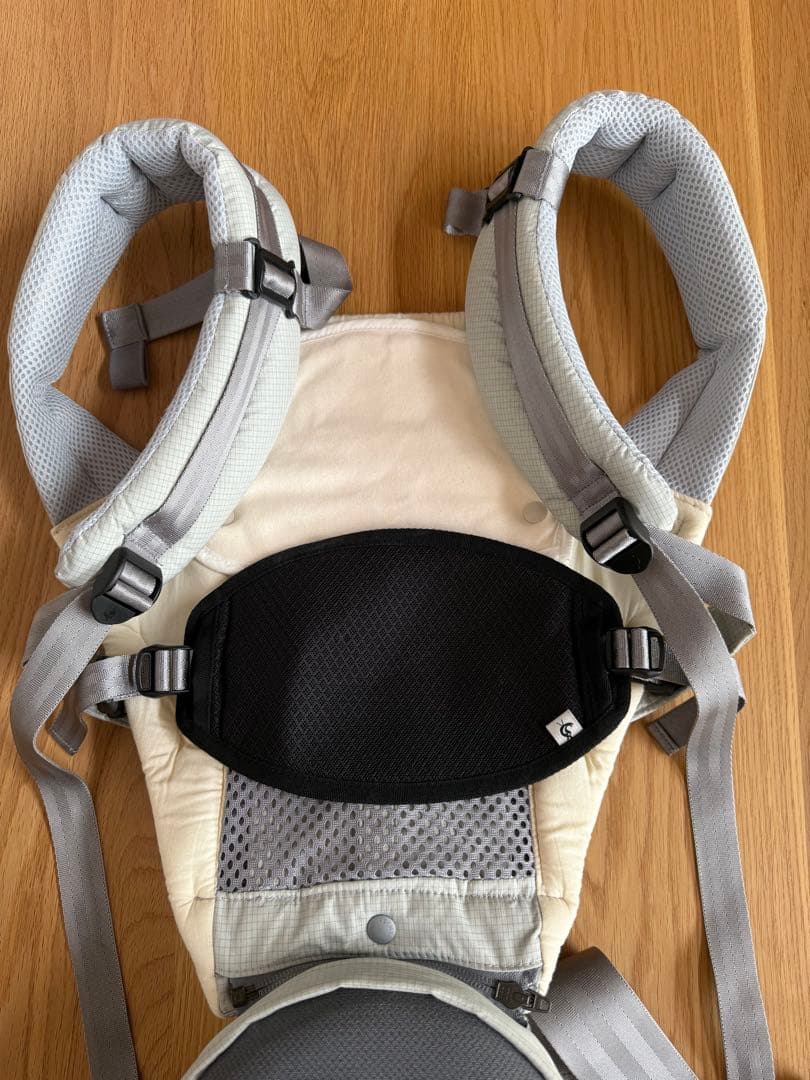 ミキハウス×POGNAE ベビーキャリア　グレー　抱っこひも