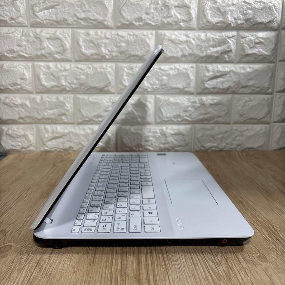 Sony VAIO SVF153B1GN i7-4500Uメモリ8GBタッチ