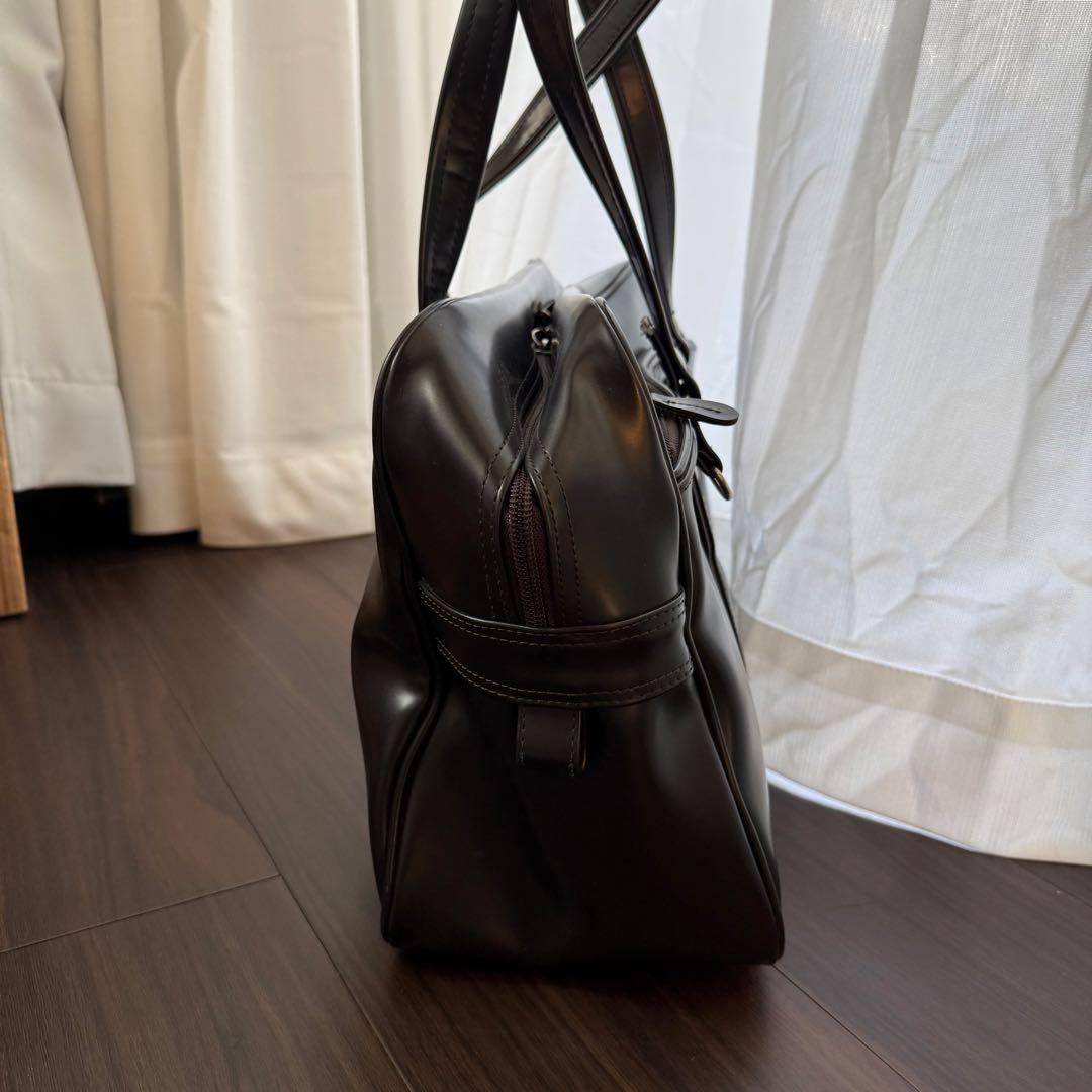 ★美品★ EASTBOY スクールバッグ 合皮 ブラック 女神刺繍